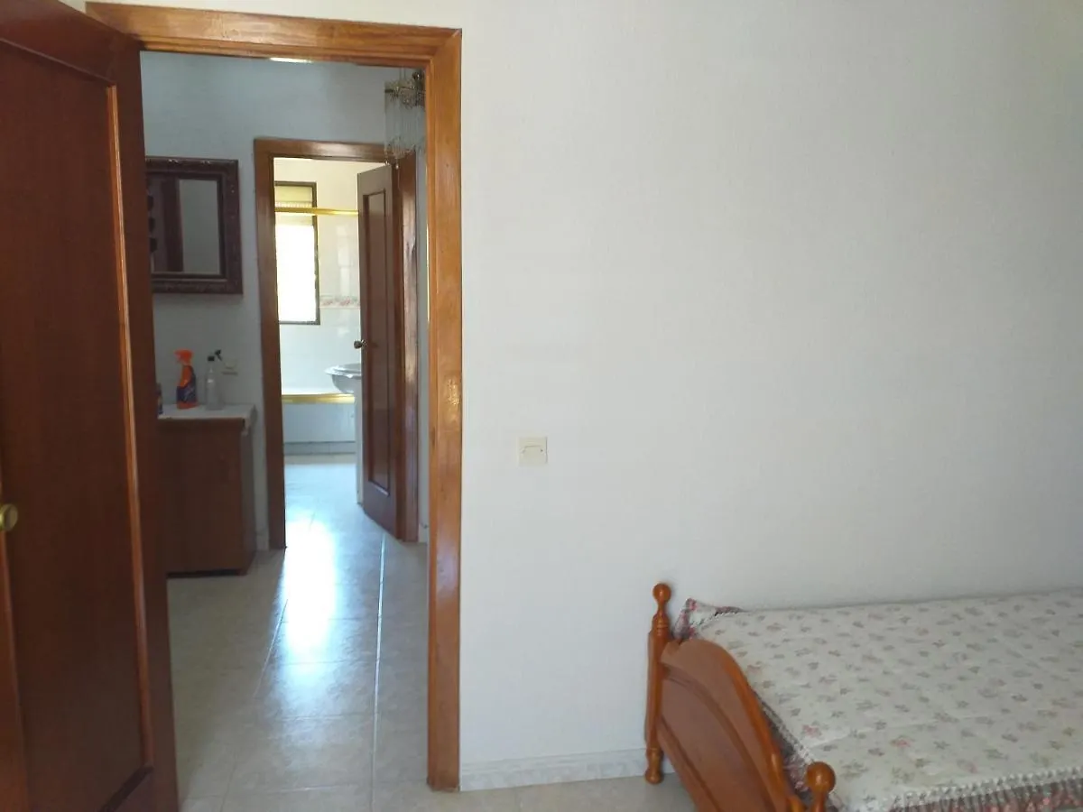Room In Chalet - Habitacion En Chalet Compartido En טולדו 0*,